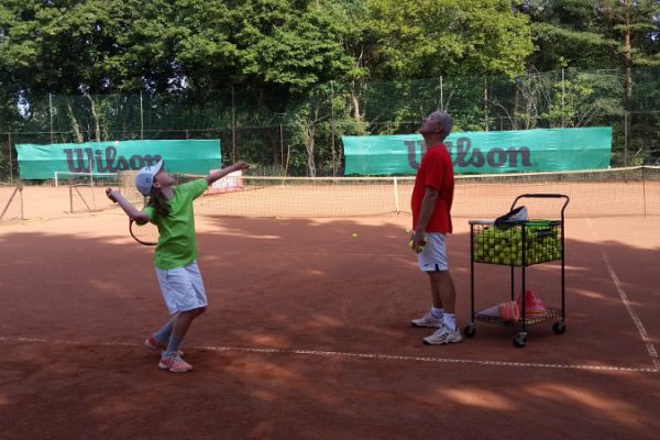 20180808-aufschlagtraining9D05B118-327F-5946-5EC8-3A008BF86E17.jpg
